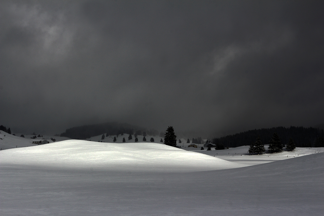 bellecombe chutes de neige jura hiver