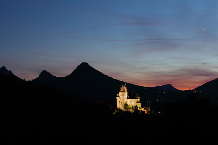 chateau de menthon saint bernard nuit julien arbez